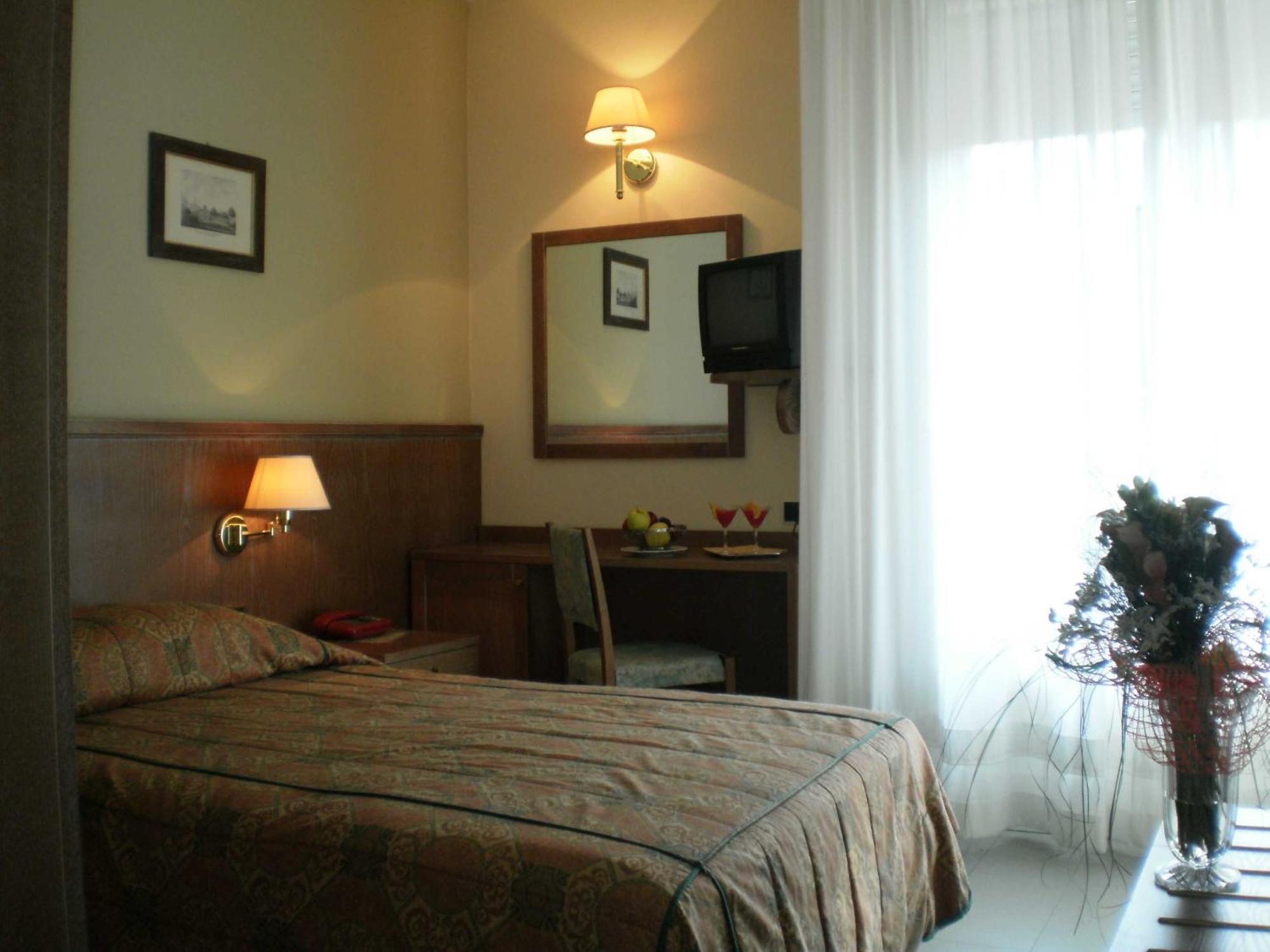 Hotel Sporting Tabiano Terme Quarto foto